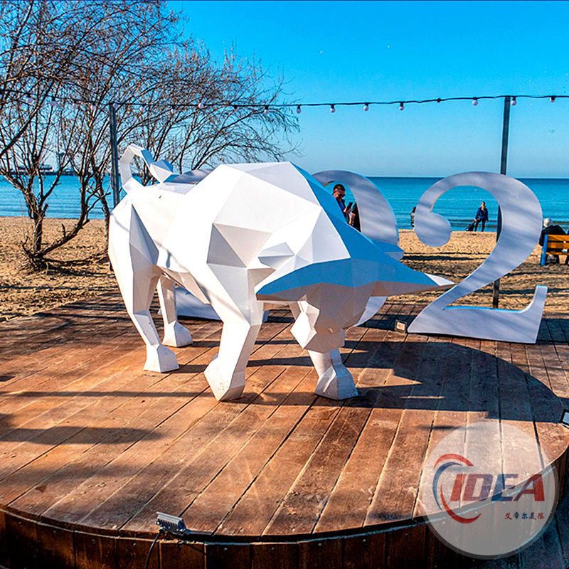 玻璃钢卡通动物雕塑户外园林景观摆件地产小区幼儿园商场兔子装饰
